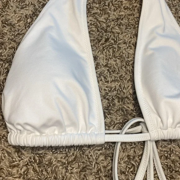 NWT PINK Lightly Lined Plunged White Halter Bikini Top L - Picture 9 of 10